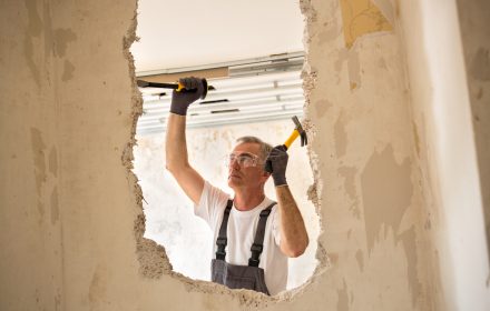 Quanto costa demolire muro di casa